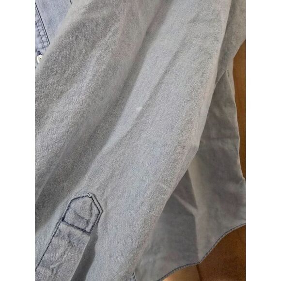 VTG Looney Tunes Embroidered Denim Shirt Mens M Bugs Bunny Daffy Duck Cartoon - Picture 4 of 9